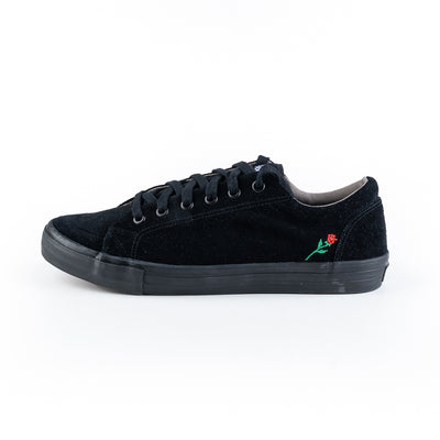 Conquista Low Top Sneaker - Black